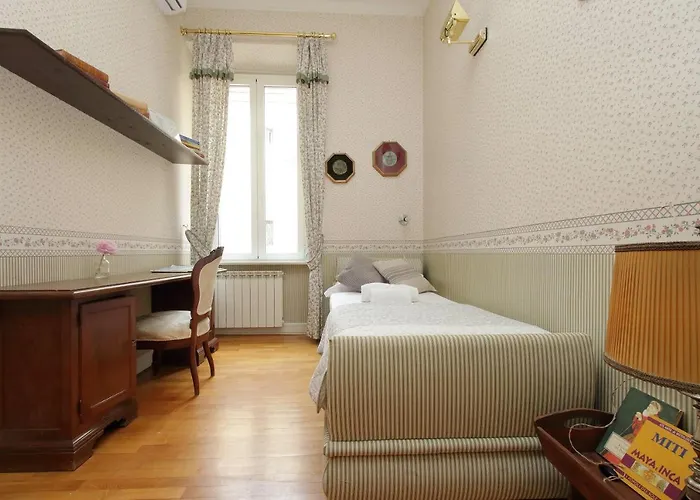 Vatican House Via Terenzio Apartment