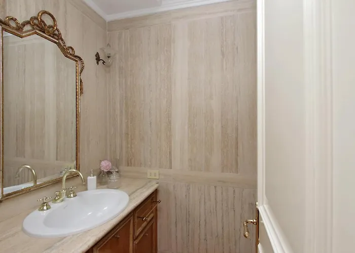 Apartment Vatican House Via Terenzio Rome
